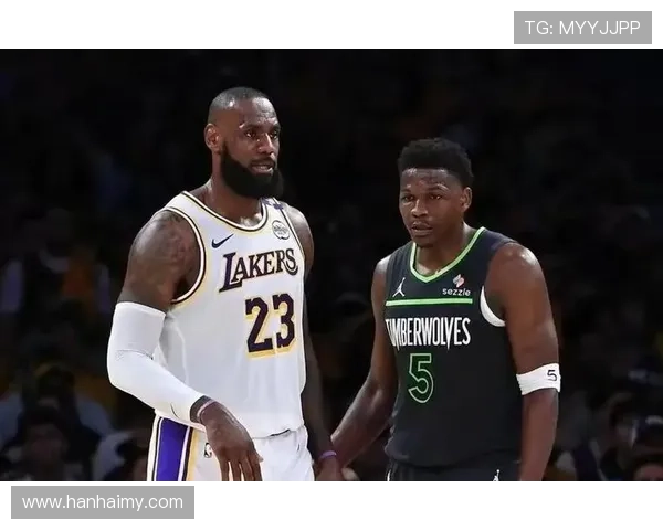 詹姆斯盛赞爱德华兹MVP起点